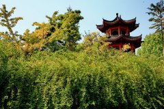 湖北经济学院“学无止境”亭